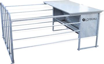 Image de NOURRISSEUR AVEC PARC 2 M GALVA